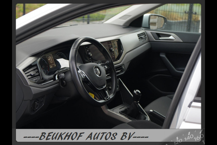 Volkswagen Polo 1.0 TSI 95Pk Turbo Carplay Navigatie Airco Volkswagen Polo 1.0 TSI 95Pk Turbo Carplay Navigatie Airco