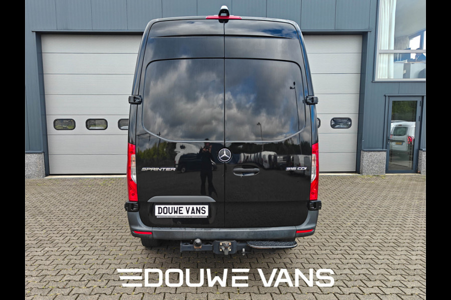 Mercedes-Benz Sprinter 316 L2H2 Zwart MBUX Trekhaak 3500kg 163pk Airco BPM Vrij Mercedes-Benz Sprinter 316 L2H2 Zwart MBUX Trekhaak 3500kg 163pk Airco BPM Vrij
