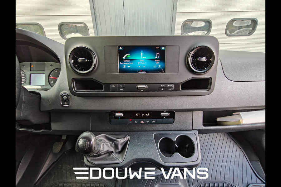 Mercedes-Benz Sprinter 316 L2H2 Zwart MBUX Trekhaak 3500kg 163pk Airco BPM Vrij Mercedes-Benz Sprinter 316 L2H2 Zwart MBUX Trekhaak 3500kg 163pk Airco BPM Vrij