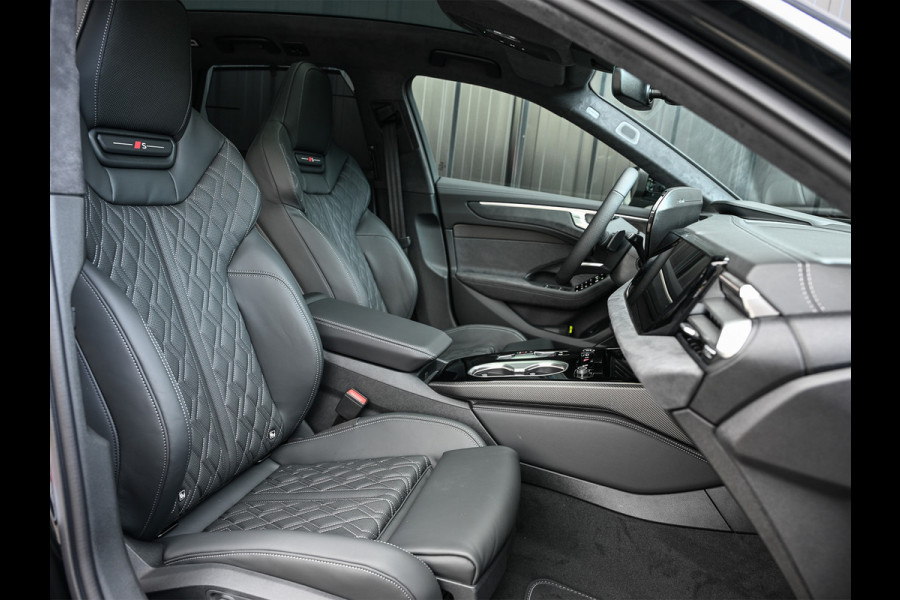 Audi A6 Avant 2.0 E-HYBRID QUATTRO S EDITION COMPETITION 270KW | PERFORMANCE S-SEATS | MIDNIGHT GREEN METALLIC | 3X S-LINE | ALCANTARA |