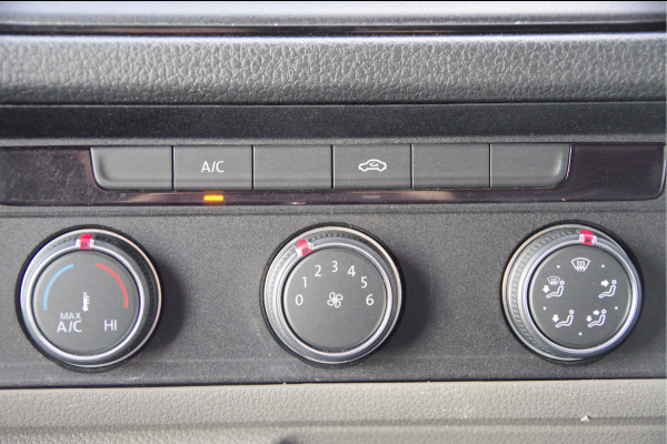 Volkswagen Crafter 35 2.0 TDI L3H3 177PK AUT. LEDER, VANSTEP TREKHAAK, ZONNEKLEP, CAMERA, NAVI, CARPLAY, CRUISE, AIRCO