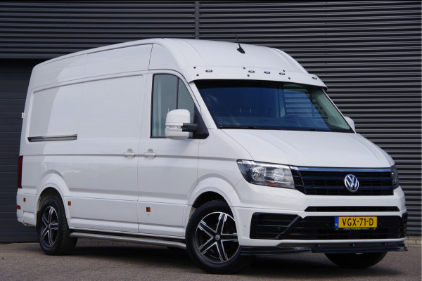 Volkswagen Crafter 35 2.0 TDI L3H3 177PK AUT. LEDER, VANSTEP TREKHAAK, ZONNEKLEP, CAMERA, NAVI, CARPLAY, CRUISE, AIRCO