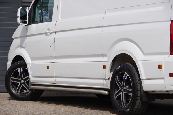 Volkswagen Crafter 35 2.0 TDI L3H3 177PK AUT. LEDER, VANSTEP TREKHAAK, ZONNEKLEP, CAMERA, NAVI, CARPLAY, CRUISE, AIRCO