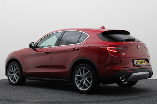 Alfa Romeo Stelvio 2.0 T AWD First Edition Climate, Camera, Elektrische Stoelen, Bluetooth, Navigatie, DAB, 20''