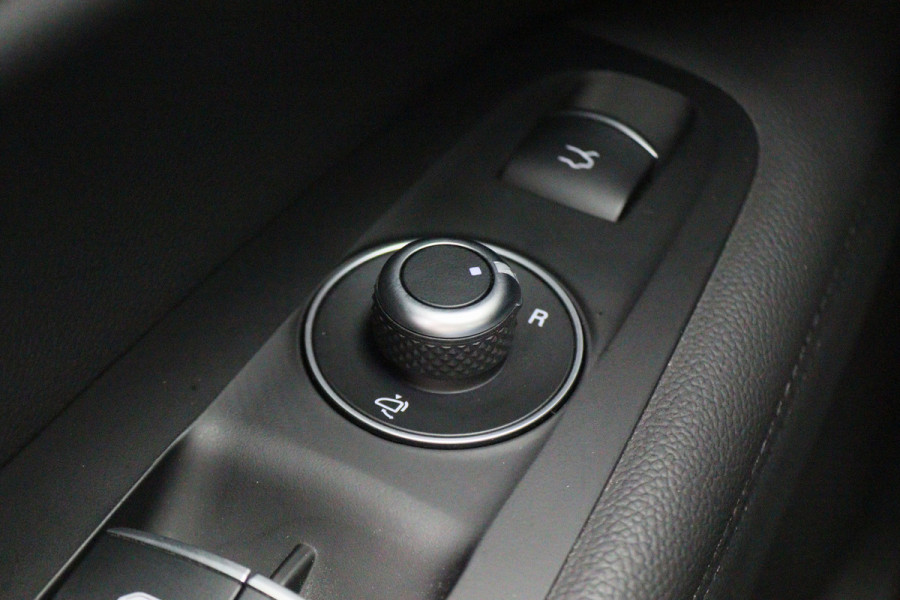 Alfa Romeo Stelvio 2.0 T AWD First Edition Climate, Camera, Elektrische Stoelen, Bluetooth, Navigatie, DAB, 20''