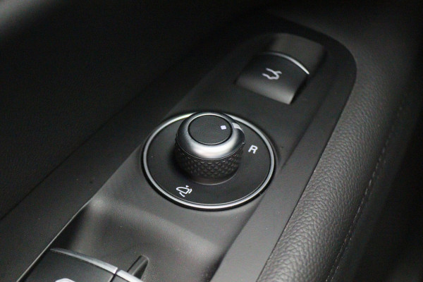 Alfa Romeo Stelvio 2.0 T AWD First Edition Climate, Camera, Elektrische Stoelen, Bluetooth, Navigatie, DAB, 20''