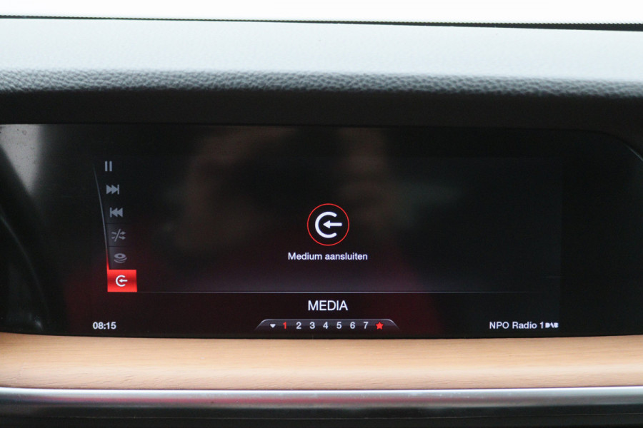 Alfa Romeo Stelvio 2.0 T AWD First Edition Climate, Camera, Elektrische Stoelen, Bluetooth, Navigatie, DAB, 20''