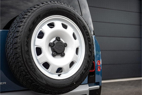 Land Rover Defender 110 3.0 D200 110 S County Edition Commercial - Trekhaak - Standkachel