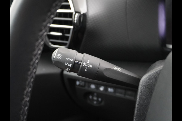 Citroën Ë-C4 Shine 50 kWh VAN: 19.400,- VOOR: 17.770,- UW HERFSTVOORDEEL: 1.630,- EURO. | RIJKLAARPRIJS INCL. 12MND BOVAG