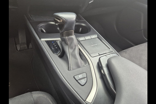 Lexus UX 250h Business Line Lexus UX 250h Business Line