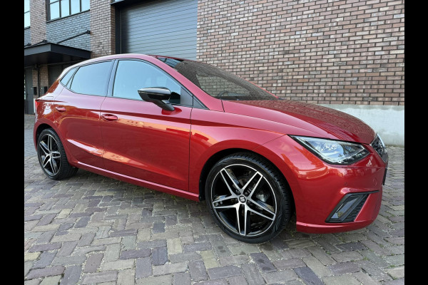 Seat Ibiza 1.0 TSI FR Business Intense / NAVI + Camera / 95 PK / Virtual cockpit / Premium Audio - Digitaal instrumentenpaneel