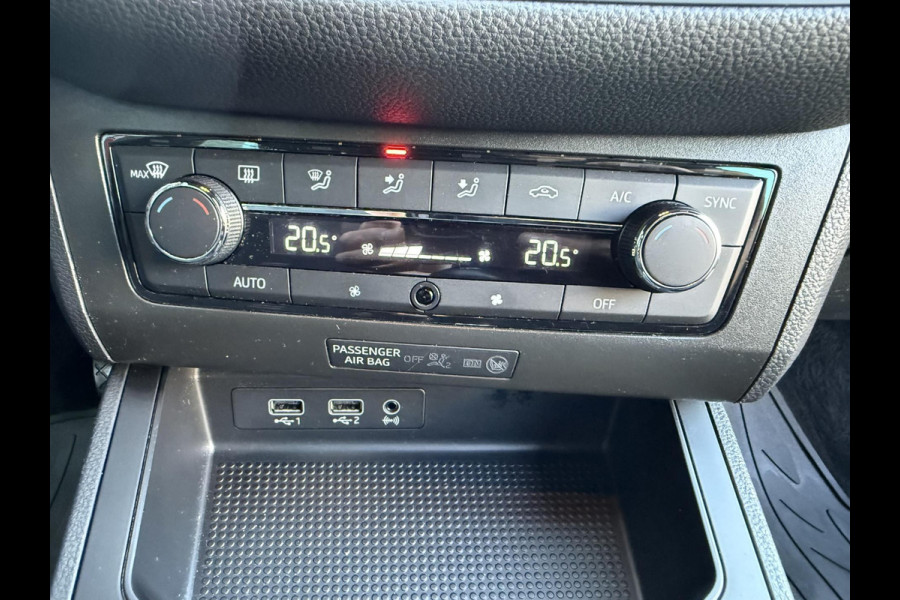 Seat Ibiza 1.0 TSI FR Business Intense / NAVI + Camera / 95 PK / Virtual cockpit / Premium Audio - Digitaal instrumentenpaneel