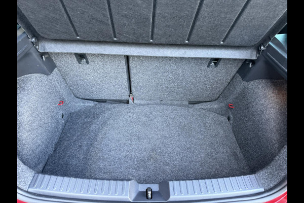 Seat Ibiza 1.0 TSI FR Business Intense / NAVI + Camera / 95 PK / Virtual cockpit / Premium Audio - Digitaal instrumentenpaneel