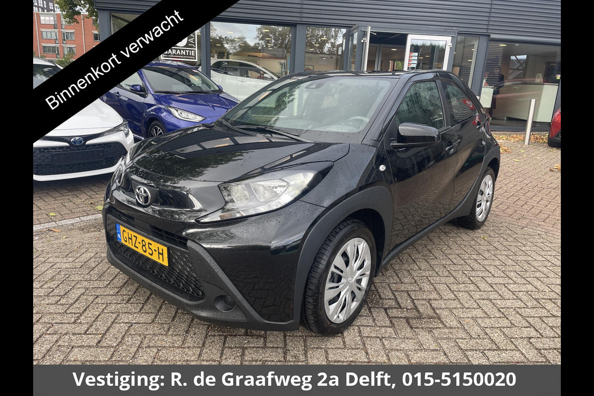 Toyota Aygo X 1.0 VVT-i MT Play | Apple Carplay & Android Auto | Adaptive Cruise Control | Cruise control Toyota Aygo X 1.0 VVT-i MT Play | Apple Carplay & Android Auto | Adaptive Cruise Control | Cruise control