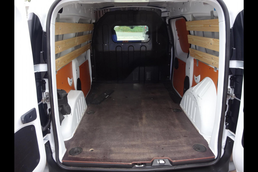 Renault Express Renault Express 1.5 dCi 50 x VOORRAAD EU6 GROOT NAVI AIRCO CRUISE CONTROL PDC