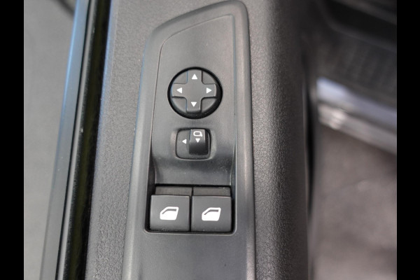 Opel Vivaro 2.0 BlueHDi 145PK L3 Automaat Airco Bluetooth Cruise Control Navigatie Trekhaak