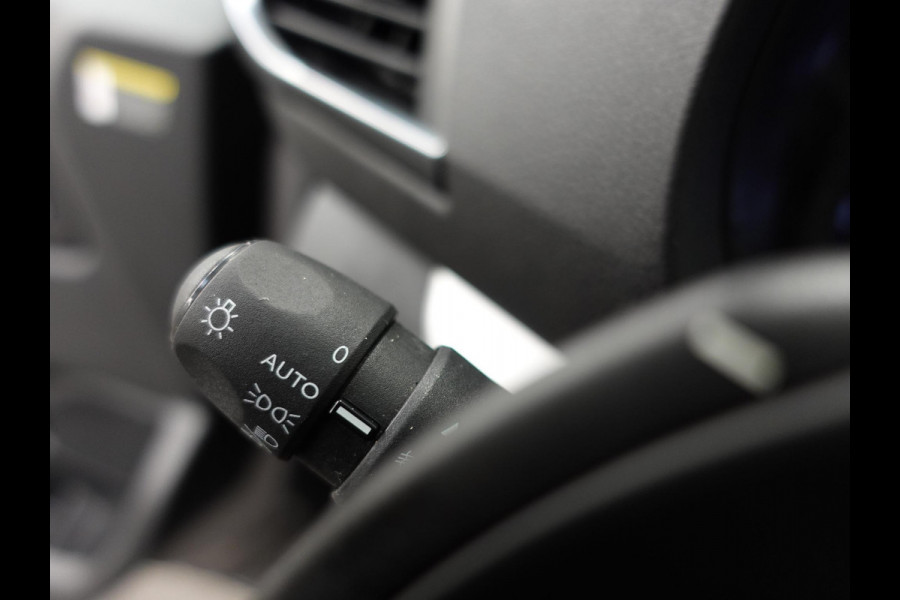 Opel Vivaro 2.0 BlueHDi 145PK L3 Automaat Airco Bluetooth Cruise Control Navigatie Trekhaak