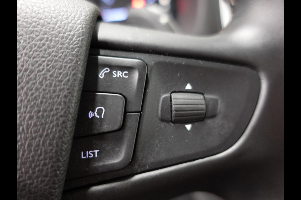 Opel Vivaro 2.0 BlueHDi 145PK L3 Automaat Airco Bluetooth Cruise Control Navigatie Trekhaak