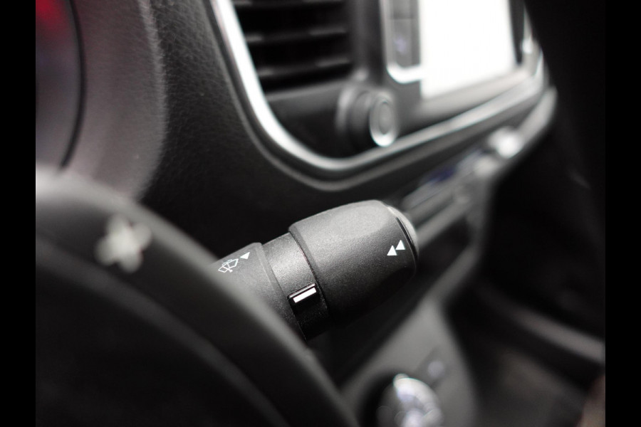 Opel Vivaro 2.0 BlueHDi 145PK L3 Automaat Airco Bluetooth Cruise Control Navigatie Trekhaak