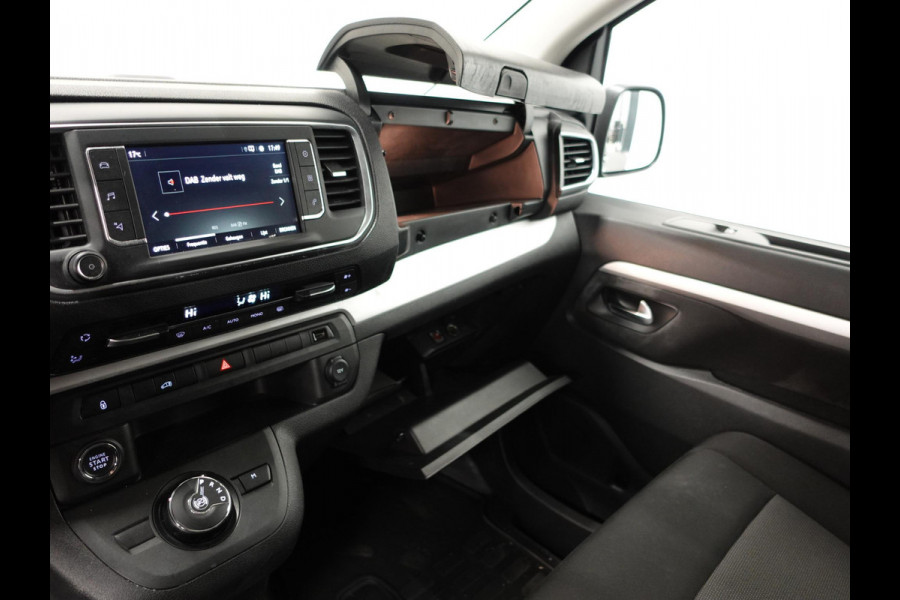 Opel Vivaro 2.0 BlueHDi 145PK L3 Automaat Airco Bluetooth Cruise Control Navigatie Trekhaak