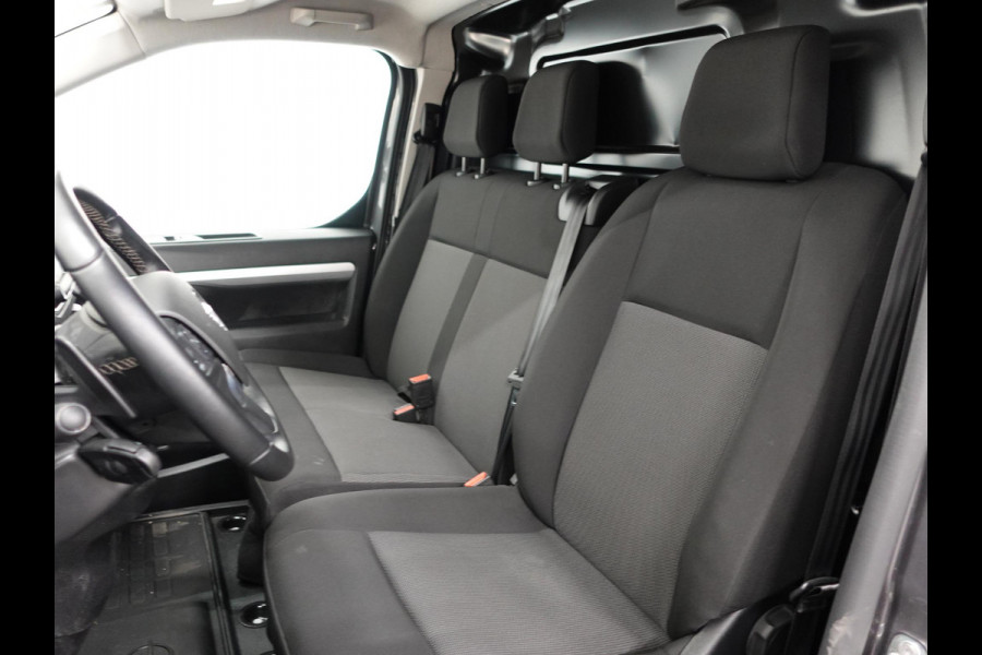 Opel Vivaro 2.0 BlueHDi 145PK L3 Automaat Airco Bluetooth Cruise Control Navigatie Trekhaak