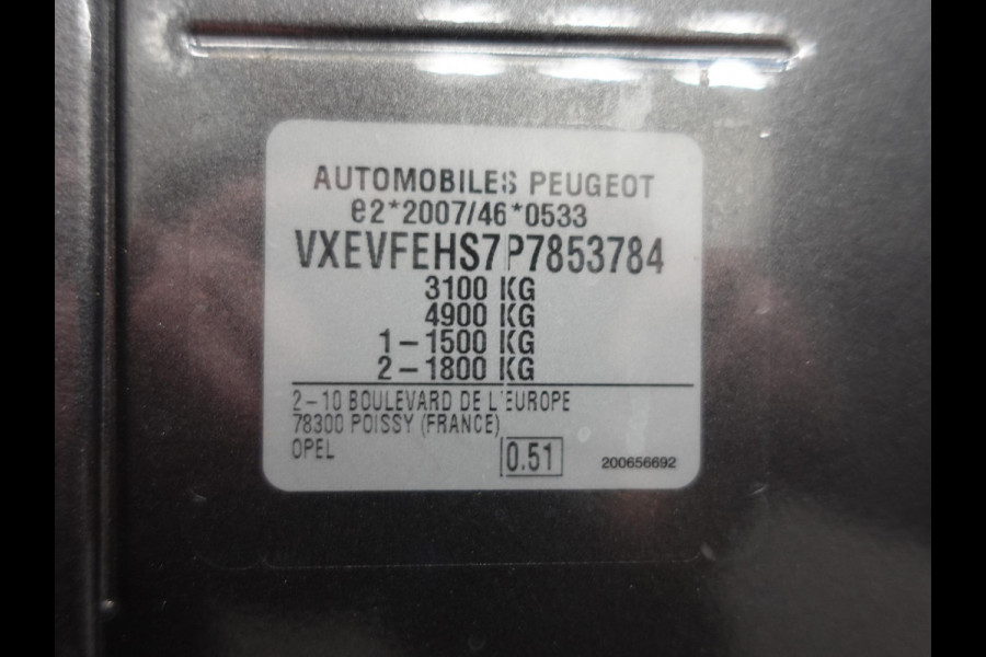 Opel Vivaro 2.0 BlueHDi 145PK L3 Automaat Airco Bluetooth Cruise Control Navigatie Trekhaak