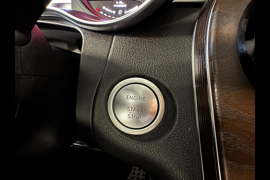Mercedes-Benz GLC Coupé 350e 4MATIC AUT. TREKHAAK NAVIGATIE LEDER STOELVERWARMING CAMERA PDC AIRCO CRUISE KEYLESS-GO