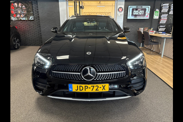 Mercedes-Benz E-Klasse Estate 300 e AMG Line/pano/wide screen/face lift/trekhaak/navi/camera