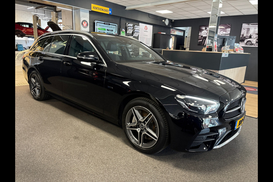 Mercedes-Benz E-Klasse Estate 300 e AMG Line/pano/wide screen/face lift/trekhaak/navi/camera
