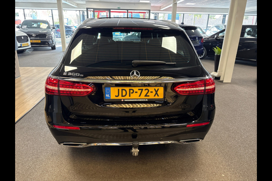 Mercedes-Benz E-Klasse Estate 300 e AMG Line/pano/wide screen/face lift/trekhaak/navi/camera