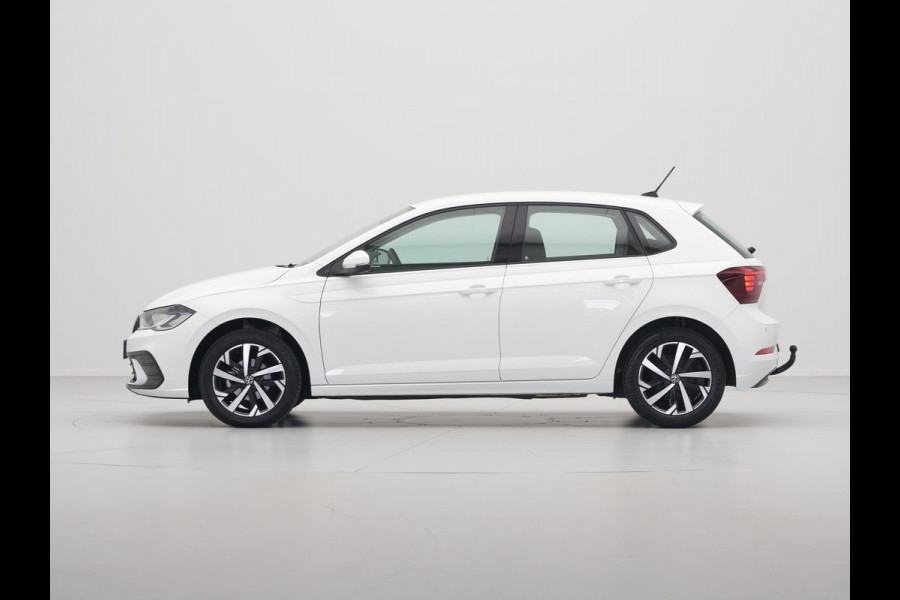 Volkswagen Polo 1.0 TSI 95pk DSG Life Face lift Navi via App Trekhaak Pdc Acc 77