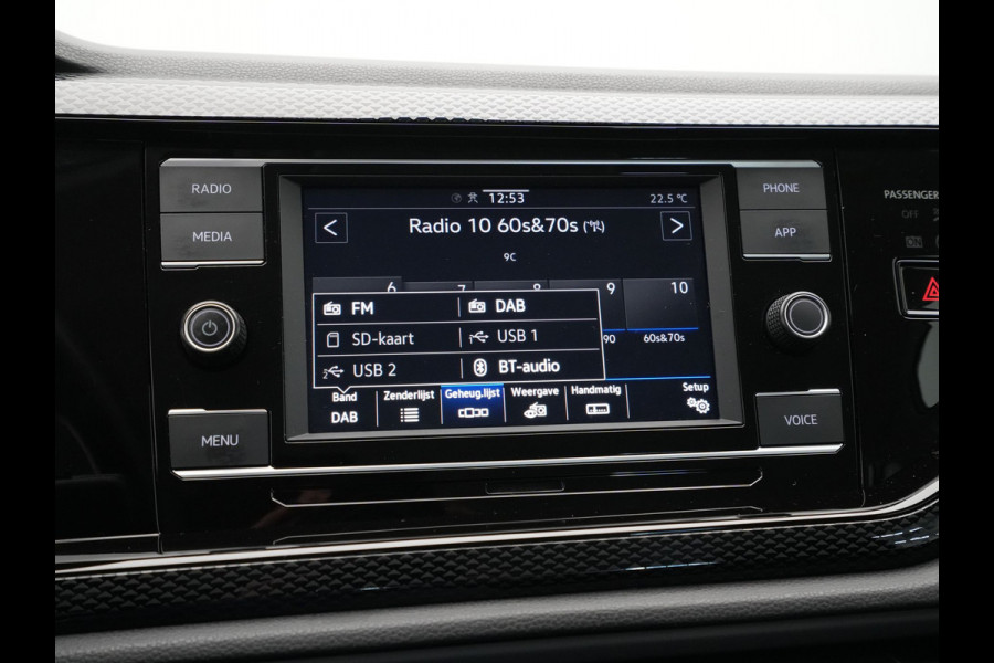 Volkswagen Polo 1.0 TSI 95pk DSG Life Face lift Navi via App Trekhaak Pdc Acc 77