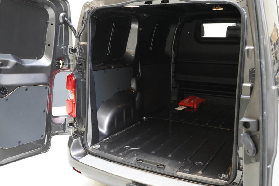 Citroën Jumpy 2.0 BlueHDI 120 M Driver | Cruise control | Airconditioning | Navigatie | Trekhaak | Schuifdeur