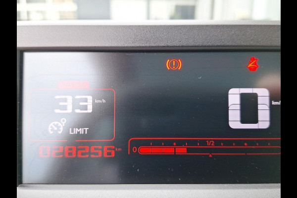 Citroën C4 Cactus 1.2 PureTech Business Plus Panorama/Schuifdak | Achteruitrijcamera