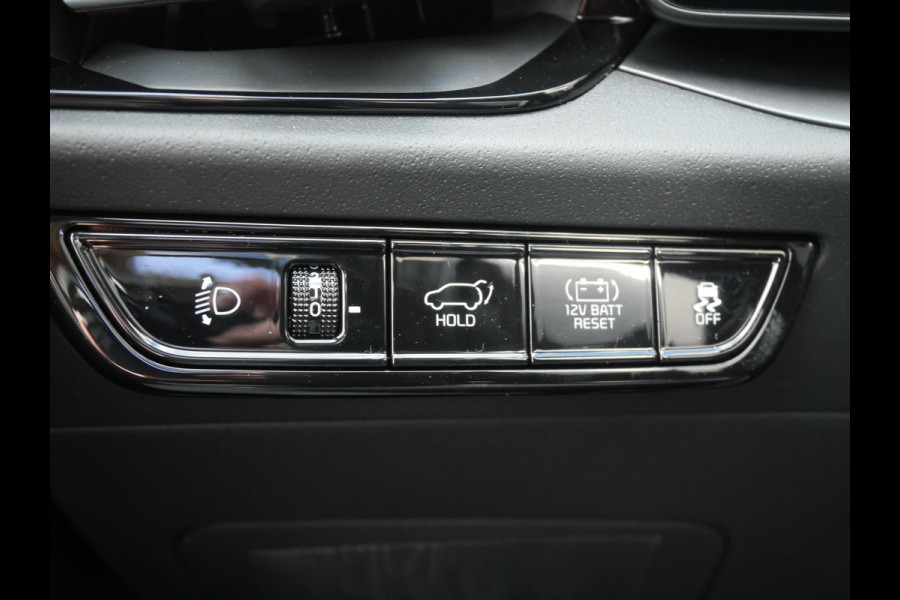 Kia Niro 1.6 GDi Hybrid ExecutiveLine | Op voorraad | Schuif/Kanteldak | Stoel&Stuur Verwarming | Harman Kardon | 18'' lichtmetaal | Draadloos opladen smartphone