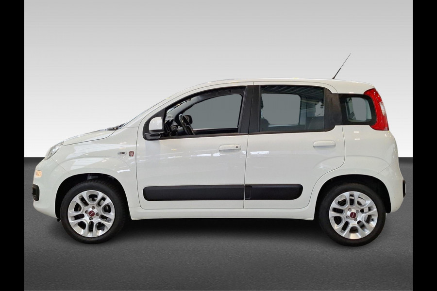 Fiat Panda 0.9 TwinAir Lounge  | Automaat | Afneembare trekhaak Fiat Panda 0.9 TwinAir Lounge  | Automaat | Afneembare trekhaak