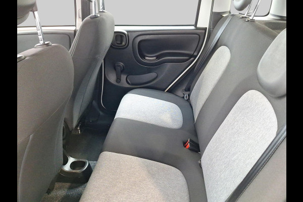 Fiat Panda 0.9 TwinAir Lounge  | Automaat | Afneembare trekhaak Fiat Panda 0.9 TwinAir Lounge  | Automaat | Afneembare trekhaak