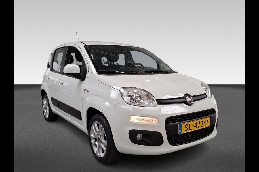 Fiat Panda 0.9 TwinAir Lounge  | Automaat | Afneembare trekhaak Fiat Panda 0.9 TwinAir Lounge  | Automaat | Afneembare trekhaak