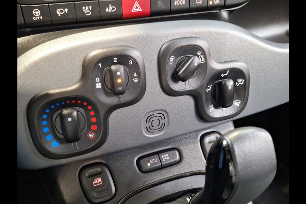 Fiat Panda 0.9 TwinAir Lounge  | Automaat | Afneembare trekhaak Fiat Panda 0.9 TwinAir Lounge  | Automaat | Afneembare trekhaak