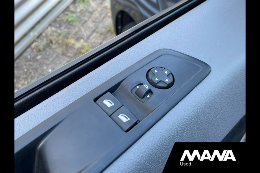 Toyota ProAce Worker 1.6 D-4D Cool Comfort Airco Camera 3 Zits