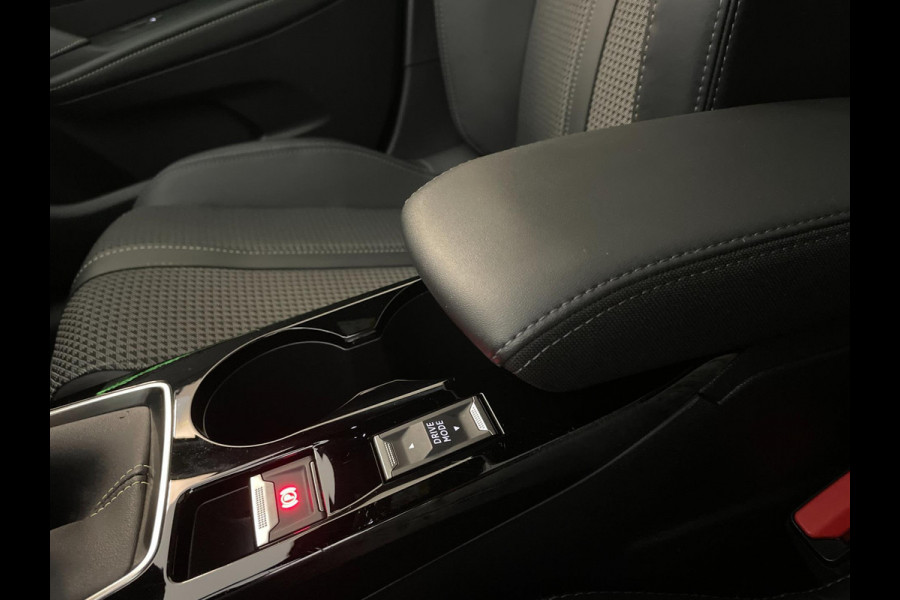 Peugeot 208 1.2 PureTech GT Pack AIRCO NAVI CRUISE BLUETOOTH LED PARELMOER PRIVACYGLAS ZEER NETTE AUTO