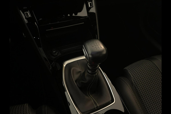 Peugeot 208 1.2 PureTech GT Pack AIRCO NAVI CRUISE BLUETOOTH LED PARELMOER PRIVACYGLAS ZEER NETTE AUTO