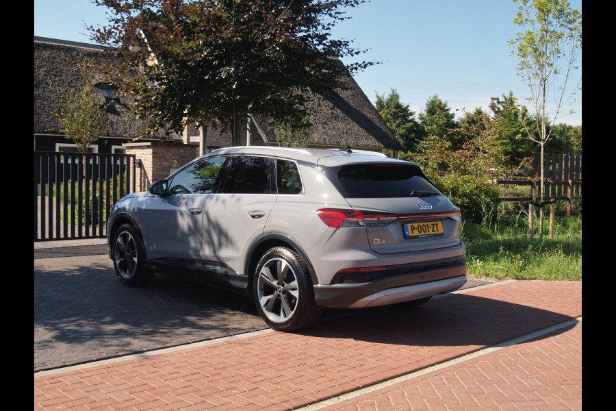 Audi Q4 e-tron 35 Launch edition S Competition 55 kWh | Camera | Apple Carplay | Cruise Control | Head-up display |
