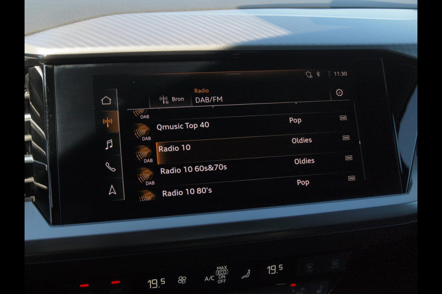 Audi Q4 e-tron 35 Launch edition S Competition 55 kWh | Camera | Apple Carplay | Cruise Control | Head-up display |