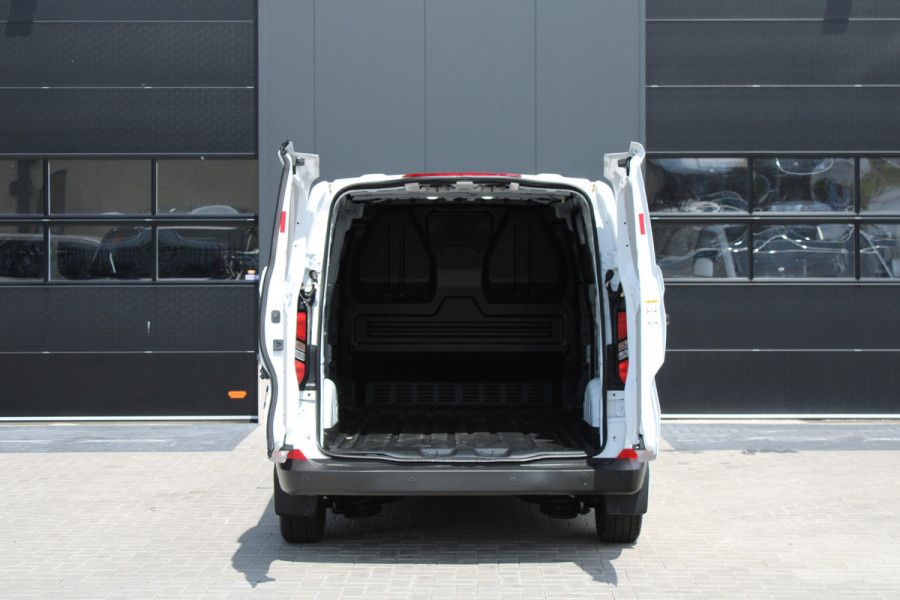 Ford Transit Custom 320 2.0 TDCI L2H1 Trend 150pk - Bijrijdersstoel 1+1 - Carplay - Camera - Android - LED koplampen - Stoelverwarming - 70l tank -