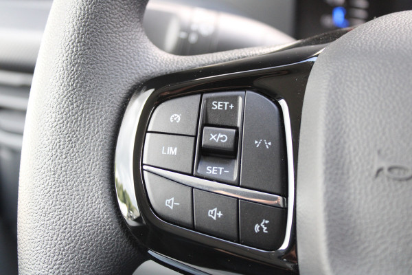 Ford Transit Custom 320 2.0 TDCI L2H1 Trend 150pk - Bijrijdersstoel 1+1 - Carplay - Camera - Android - LED koplampen - Stoelverwarming - 70l tank -
