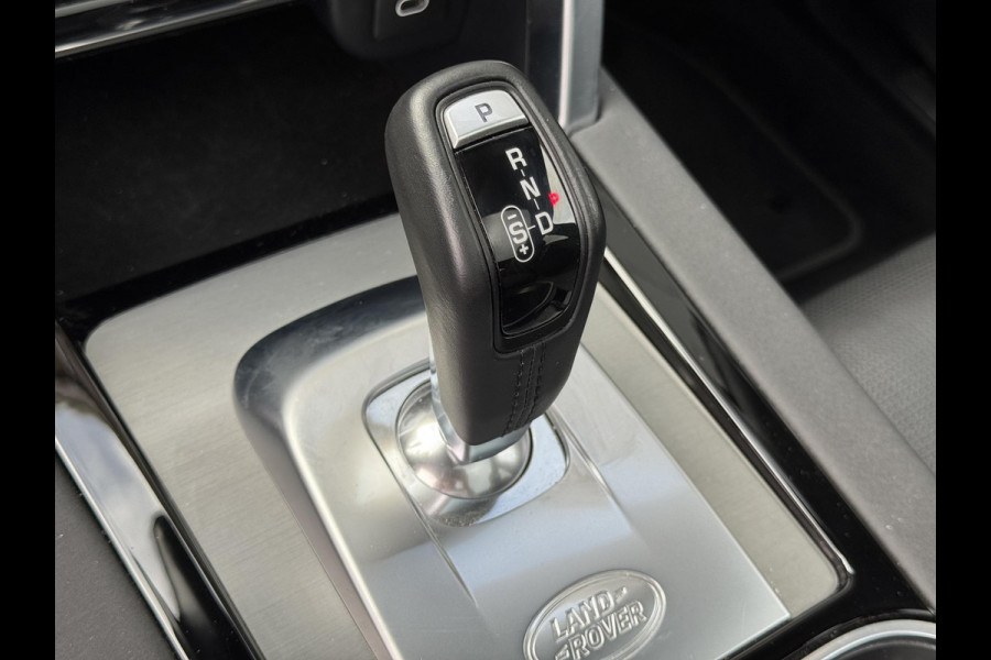 Land Rover Discovery Sport P300e R-Dynamic SE
