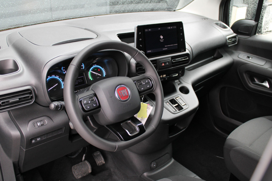 Fiat E-Doblò 136 L2 50 kWh 136pk - Camera - Carplay - Auto Klimaat - Navi - Lane Assist - PDC - Rijklaar