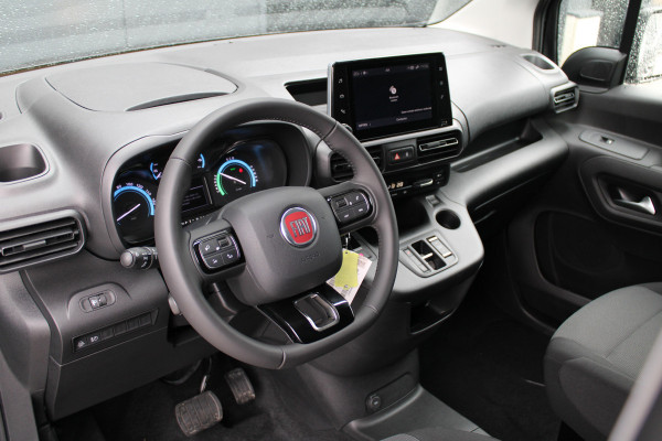 Fiat E-Doblò 136 L2 50 kWh 136pk - Camera - Carplay - Auto Klimaat - Navi - Lane Assist - PDC - Rijklaar