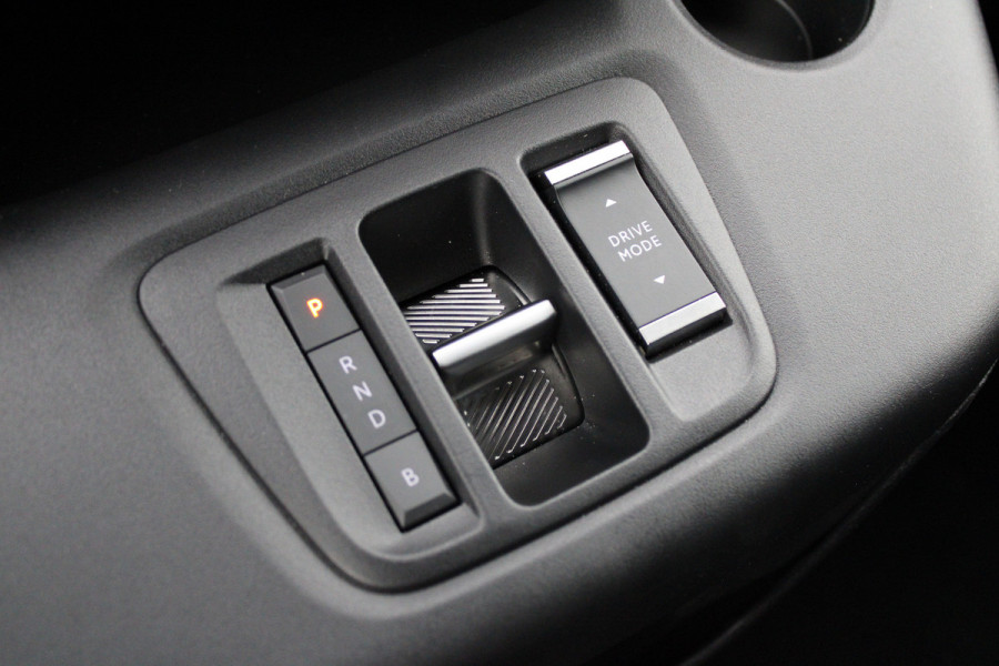 Fiat E-Doblò 136 L2 50 kWh 136pk - Camera - Carplay - Auto Klimaat - Navi - Lane Assist - PDC - Rijklaar